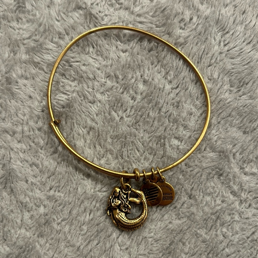 Alex and ani